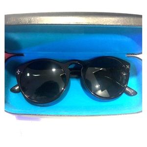 Brand new Derek Cardigan Ash sunglasses in Black